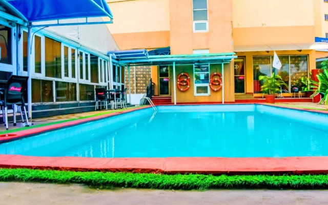 Golden Tulip Garden City Hotel - Rivotel
