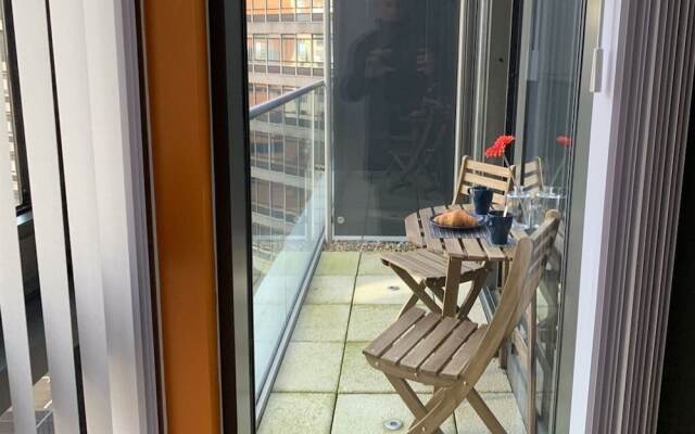 Emerald House Apartments East Croydon