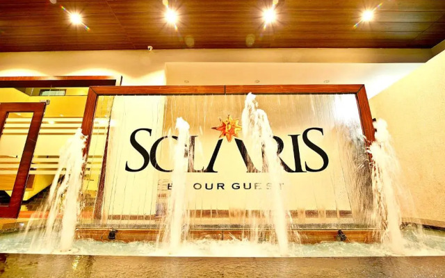Solaris Hotel and Club