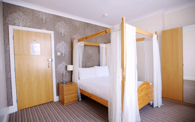 Ashley Victoria Hotel