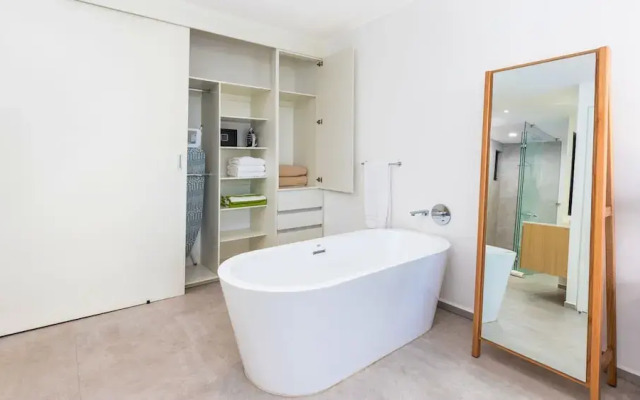 Condo Aria Ocean 306