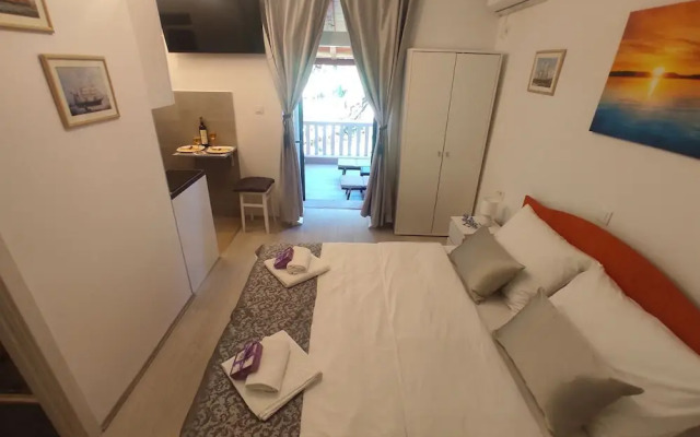 Room Porat 2 With Private Terrace