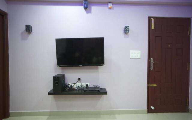 Max Classic Serviced Apartment