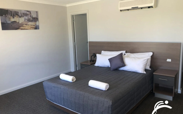 Coro Club Motel
