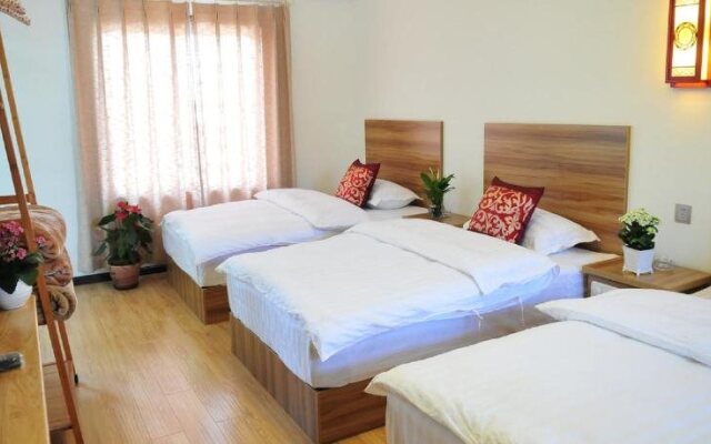 Dali Letu International Hostel
