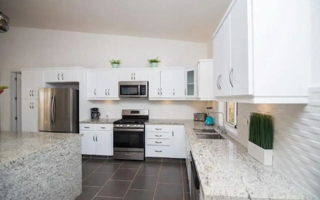 Spectacular Private 3 Bedroom Villa in Gated Community