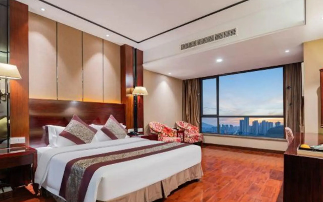 Haowei Kairui Hotel (Jingshan Railway Station Inn)