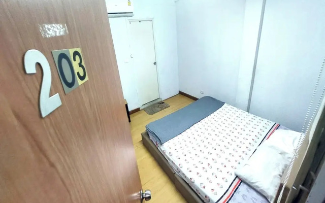 Sukhum Sukhumvit-Onnut Guest House