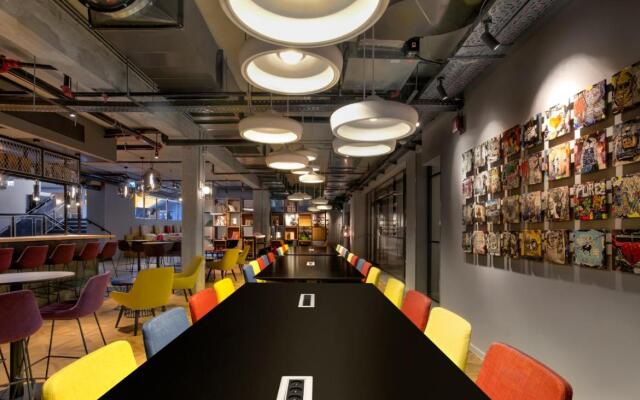 Link hotel & Hub By Dan Hotels