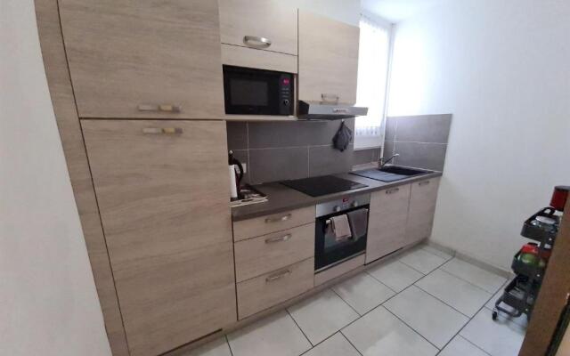 LA SUBERAIE 3 étoiles - HYPER CENTRE - BOUCHON -T2 Confort