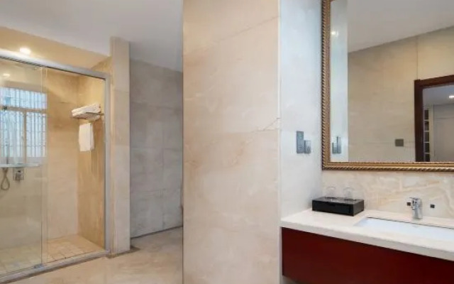 Yangcheng International Hotel (Nanchang Chengbihu Branch)