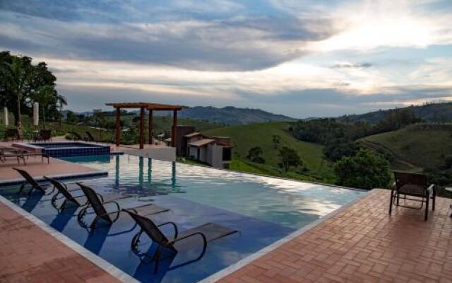 Pousada Estancia Das Montanhas