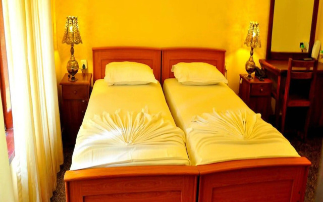 Milano Tourist Rest Hotel
