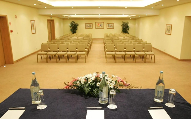 Suite Hotel Eden Mar