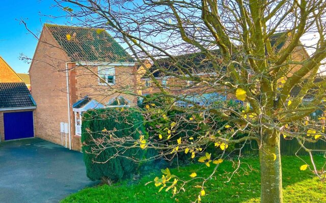 Taylor Close Holiday Home