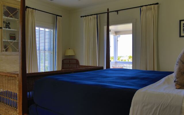 The Sandpiper Inn & Cottages