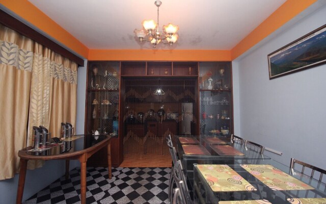OYO 6692 Hotel Shanti Priya