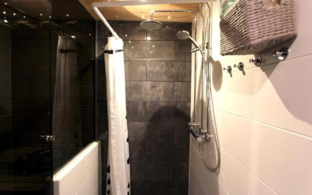 Santalux Apartment