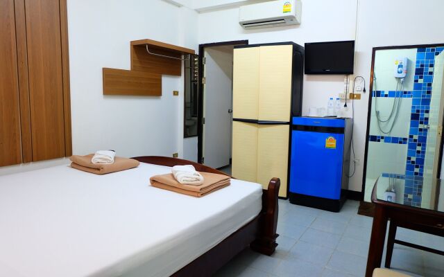 Baan Rao Boutique Residence