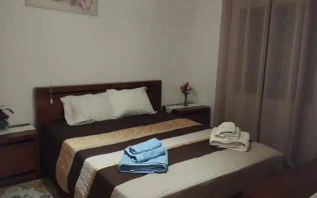 Esposende Private Terrace Flat