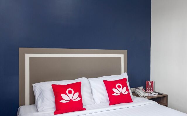 ZEN Rooms M. Velez Street