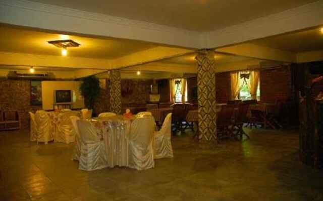 Rina Balinese Resort