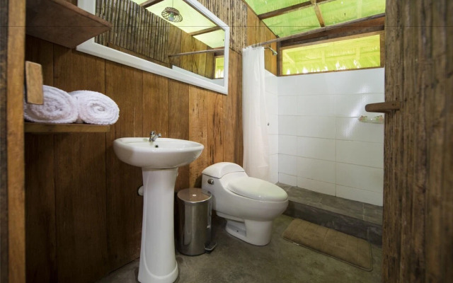 Amak Iquitos Ecolodge