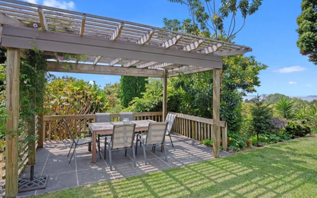 Country Retreat - Athenree Holiday Home