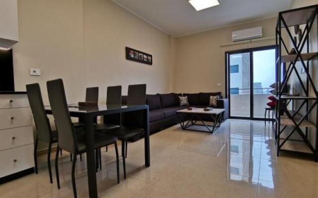 West House Apartments-Mar Mikhael