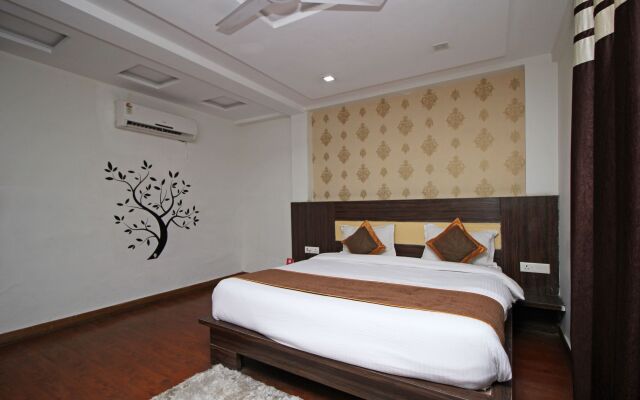 City Hotel and Suites Agra