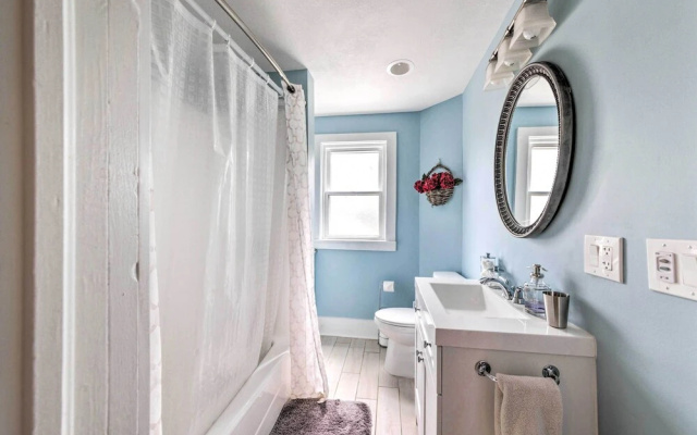 'lucky Dawg' Pet-friendly Abode Near St Louis!