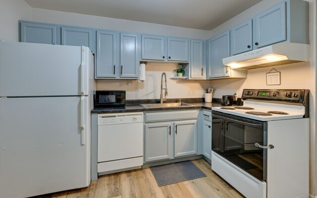 Dog-friendly Baraboo Vacation Rental w/ Yard!