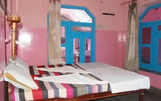 Shree Palace