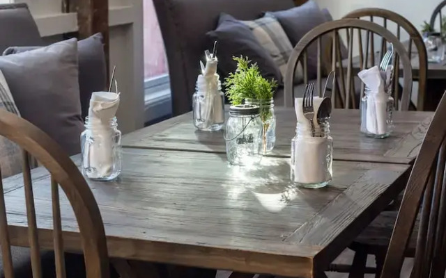 Mountain Meadows Lodge