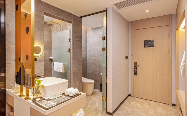 Maxx Phnom Penh Downtown (By H World)