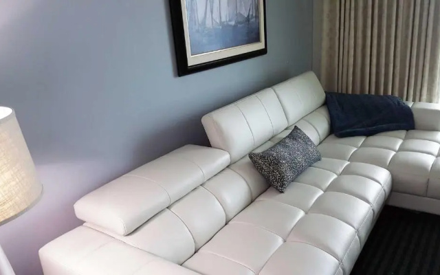 Ocean Front 3rd Floor 1BR