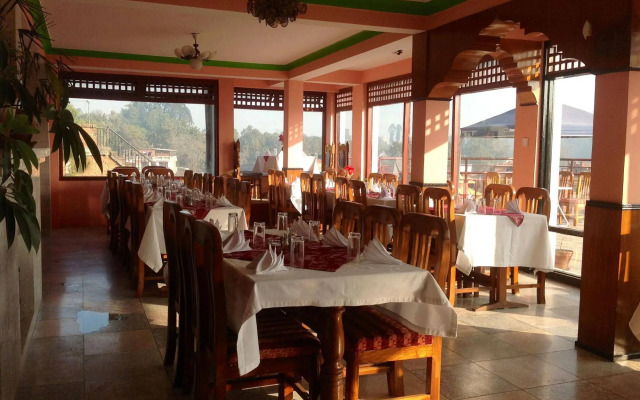 Khumbila Hotel