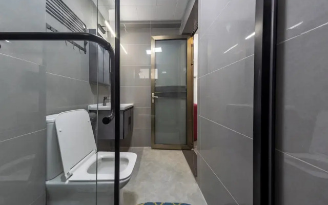 Erica Suites - Riverside 1BR Apartments