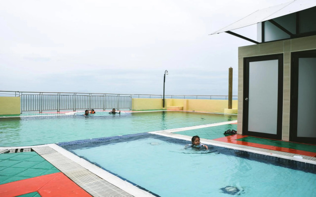 Leisure Cove Hotel & Apartments
