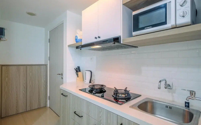 Fully Furnished With Comfy Design Studio Grand Kamala Lagoon Apartment