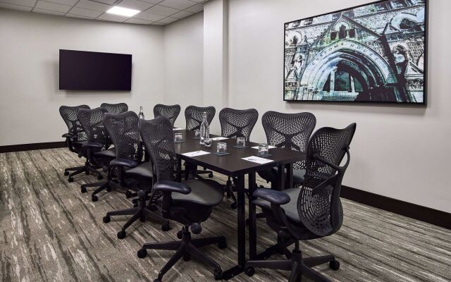 Hilton Garden Inn Nashville Downtown/Convention Center