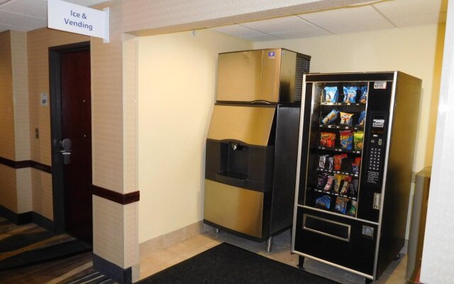 Holiday Inn Express & Suites Ponca City by IHG