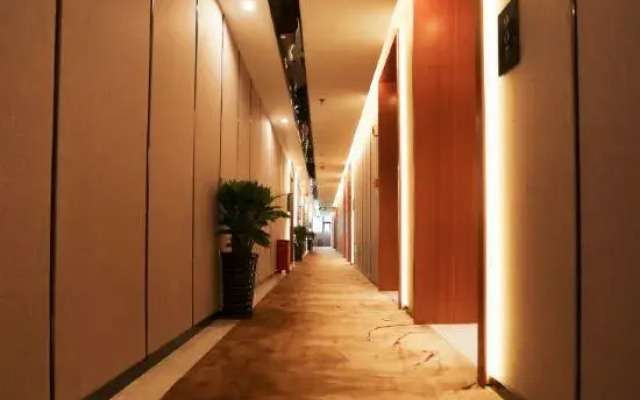 Jingman Qingshe Hotel