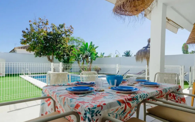 Moon Villa in Conil de la Frontera