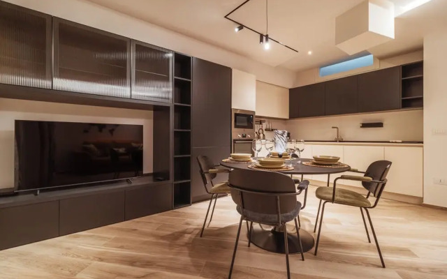VL Luxury Apartment
