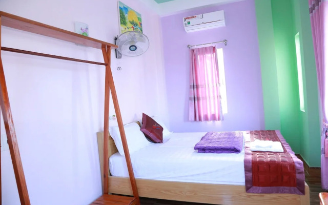 Queen Ponaland Homestay
