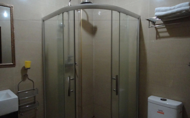Clark Imperial Hotel