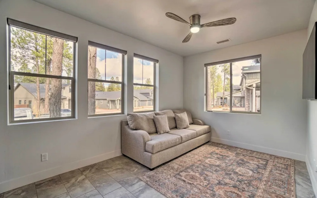 Spacious Flagstaff Abode: Great for Families!