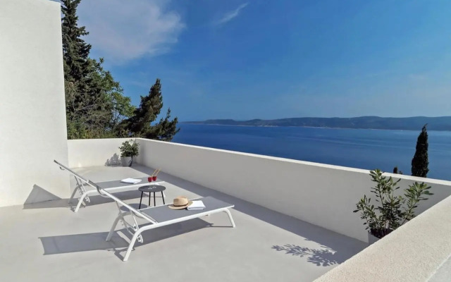 Villa V - private pool, special location & surroundings