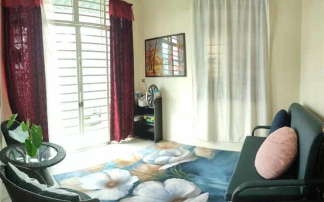 Pulai Field Aa Homestay